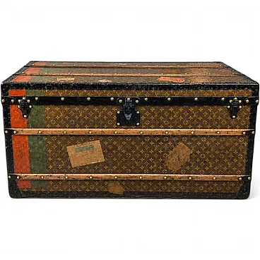 Louis Vuitton travel trunk, early 20th century