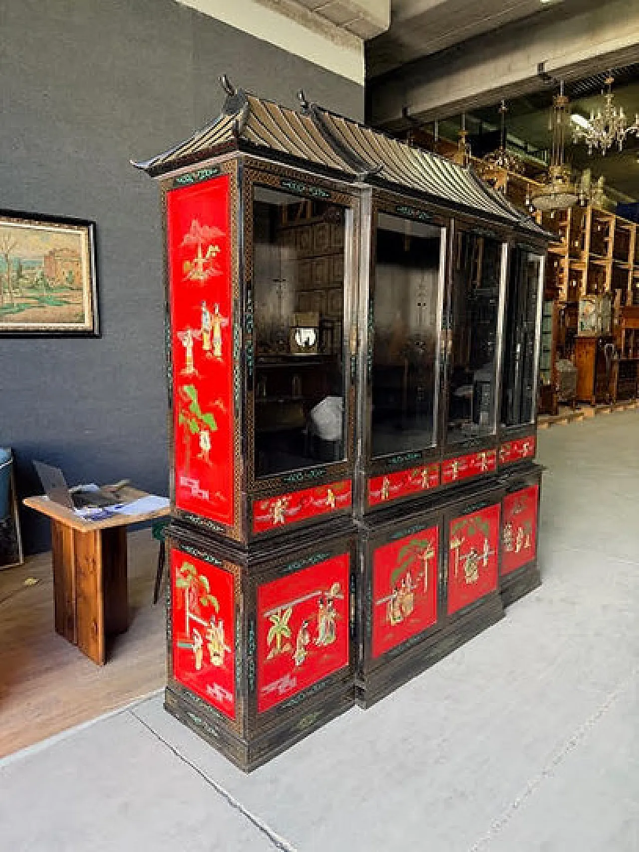 Credenza a doppio corpo in lacca rossa e nera, '900 3