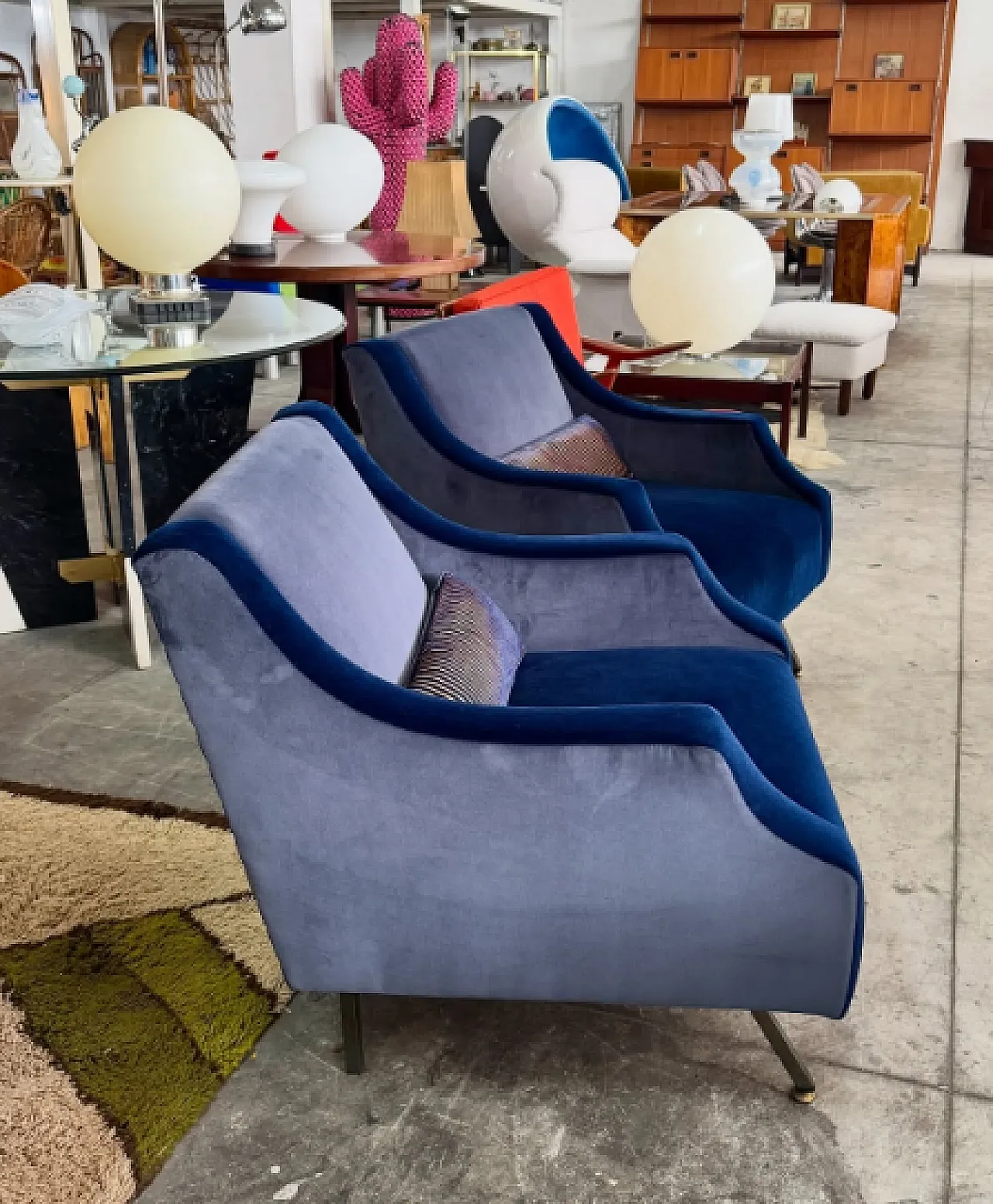 Pair of velvet and metal lounge chairs, 1960s 4