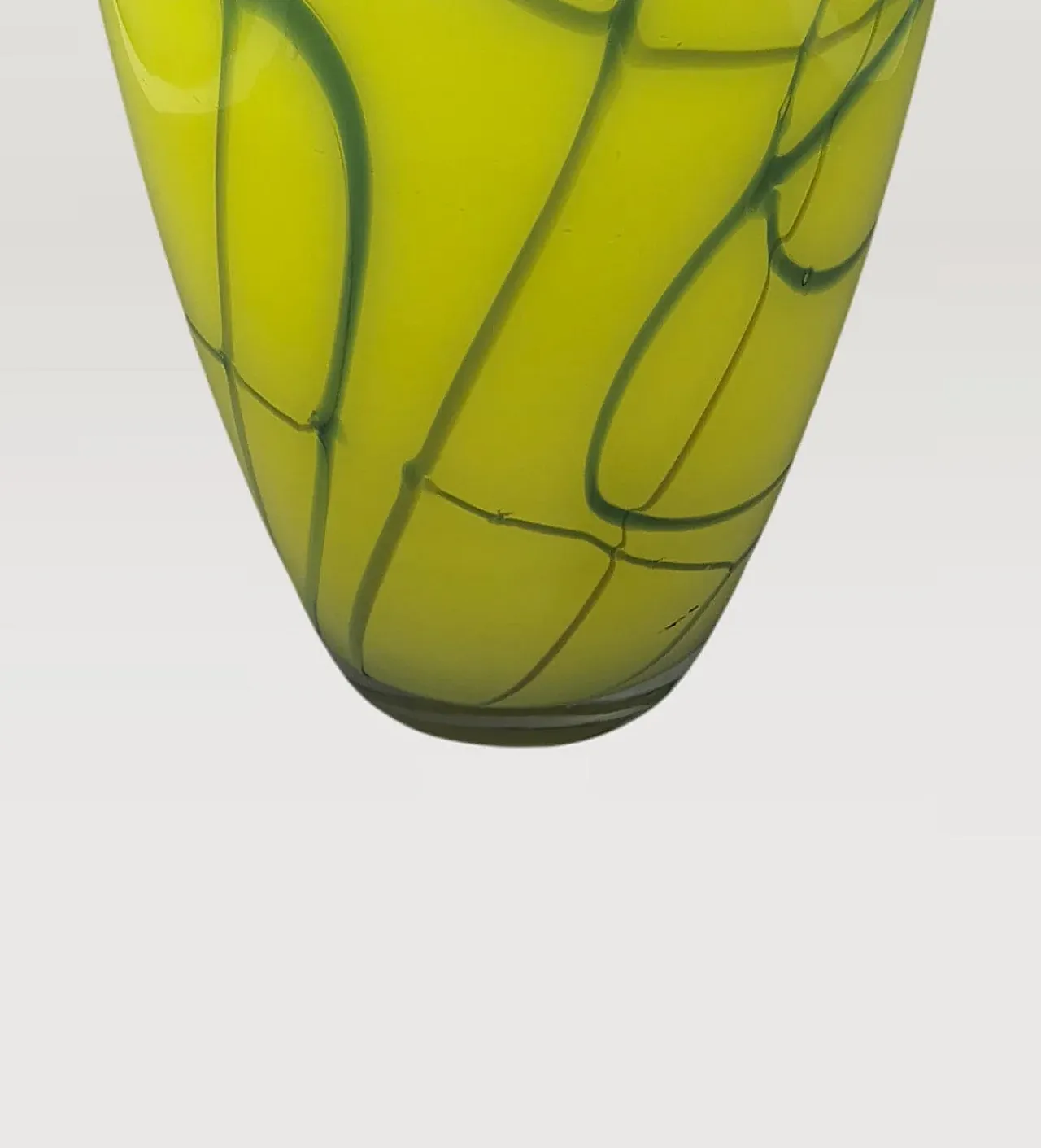 Mid-Century Murano glass statement vase by Dogi, 1960s 6