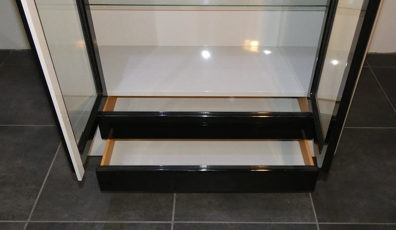 Two-tone bar cabinet in lacquered wood, 1980s 10