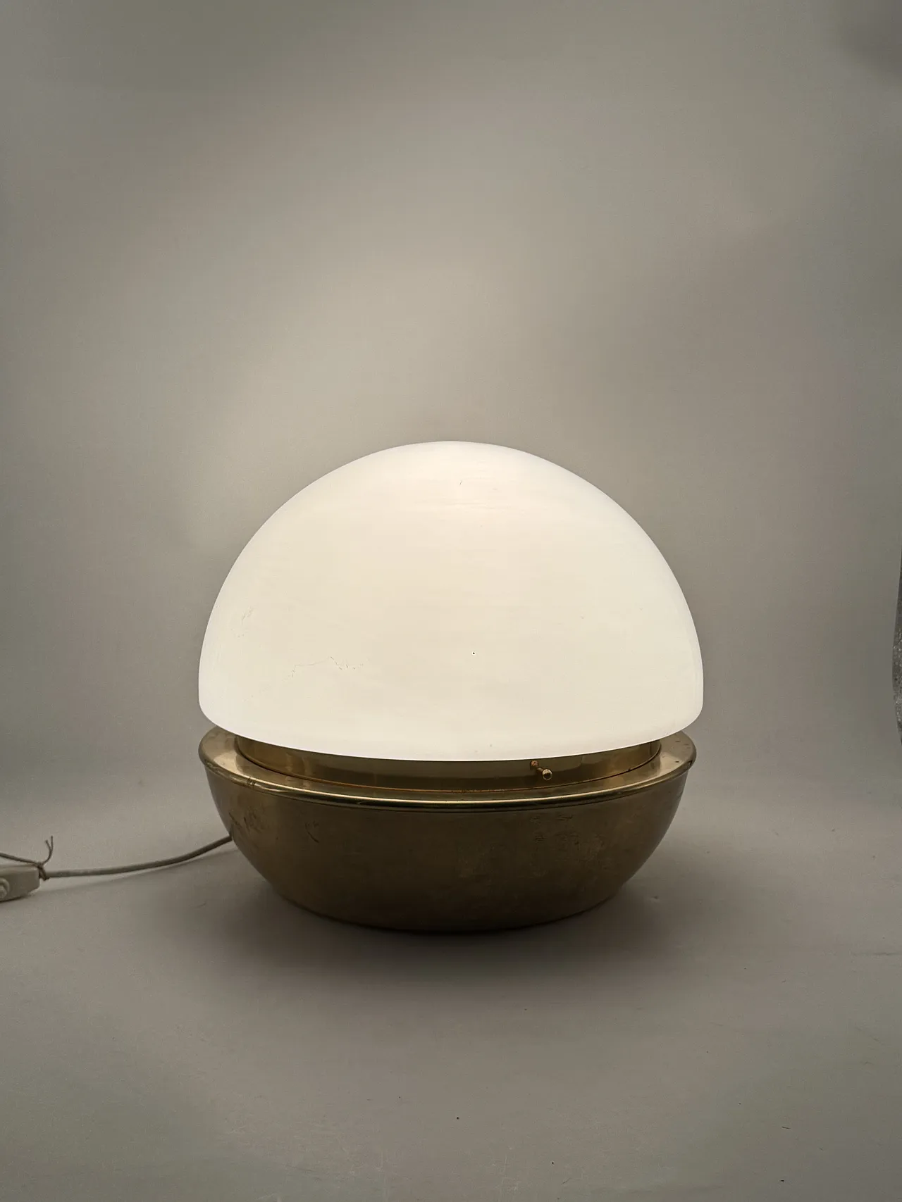 Midcentury brass opaline glass lamp, Italy, Italy 1970s 13