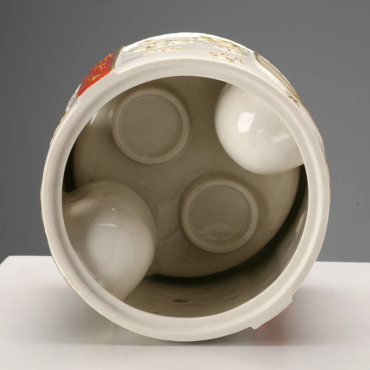 Villeroy & Boch porcelain music box, 20th century 9