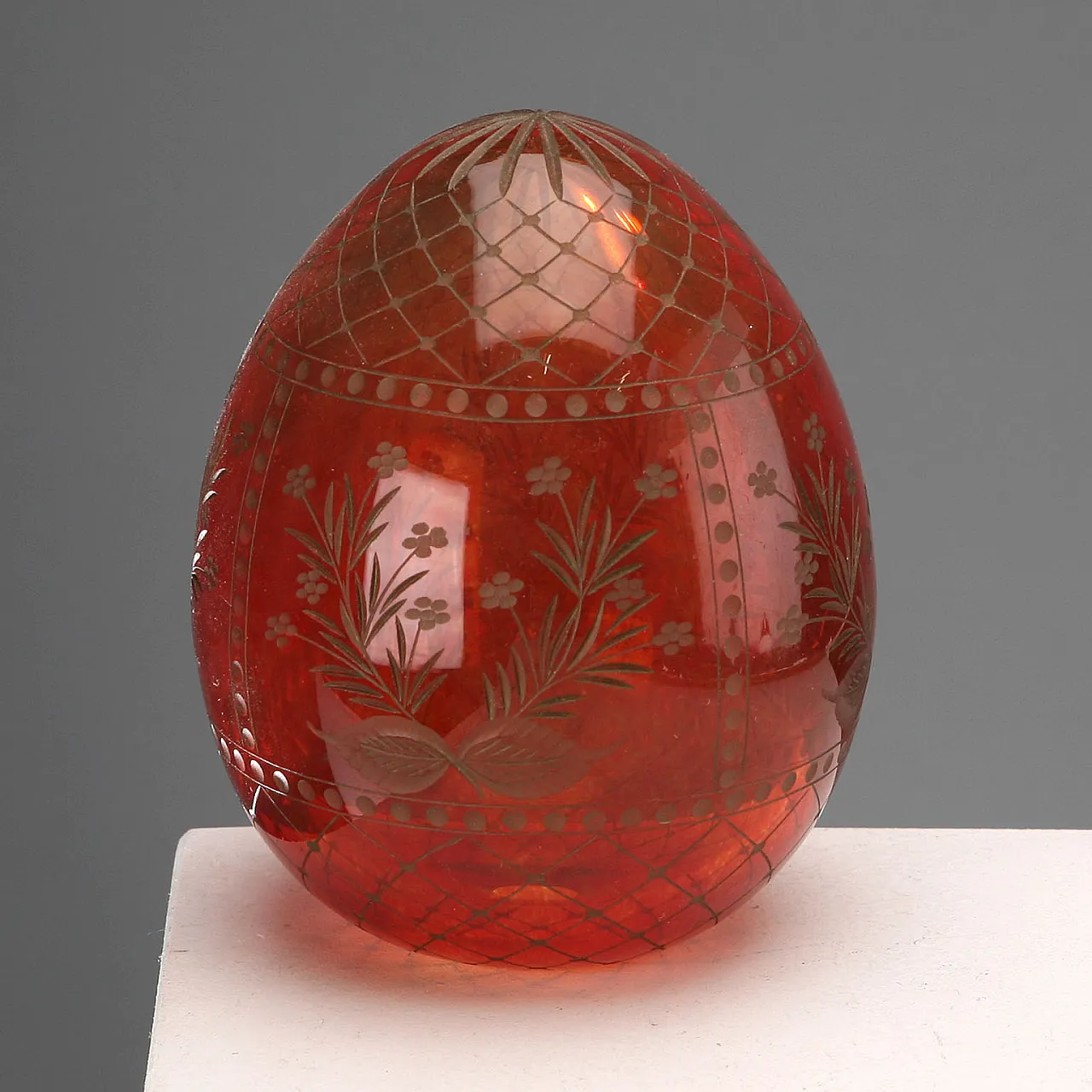 4 Glass eggs in faberge style, 20th century 3