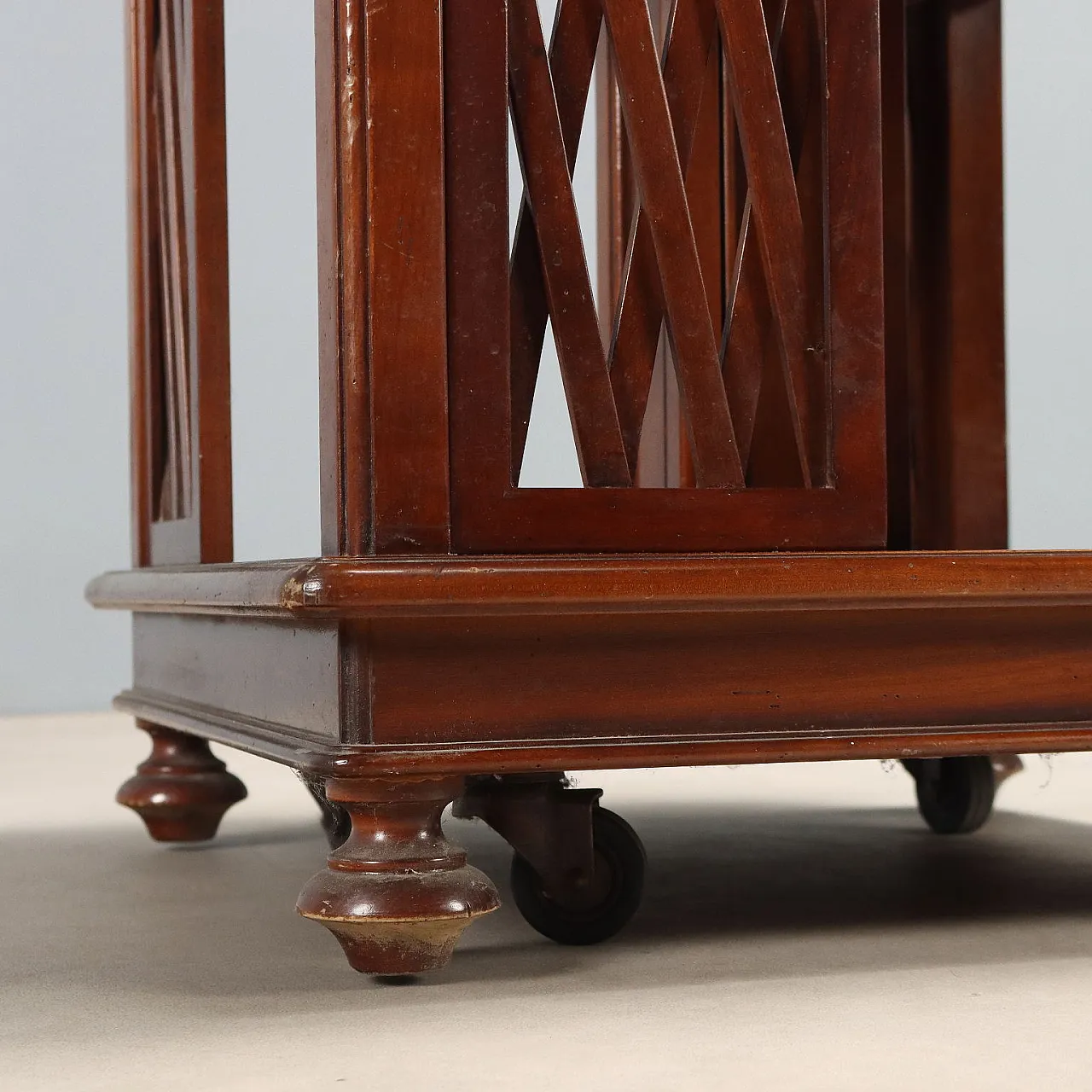 Open bookcase in mahogany, early 20th century 6