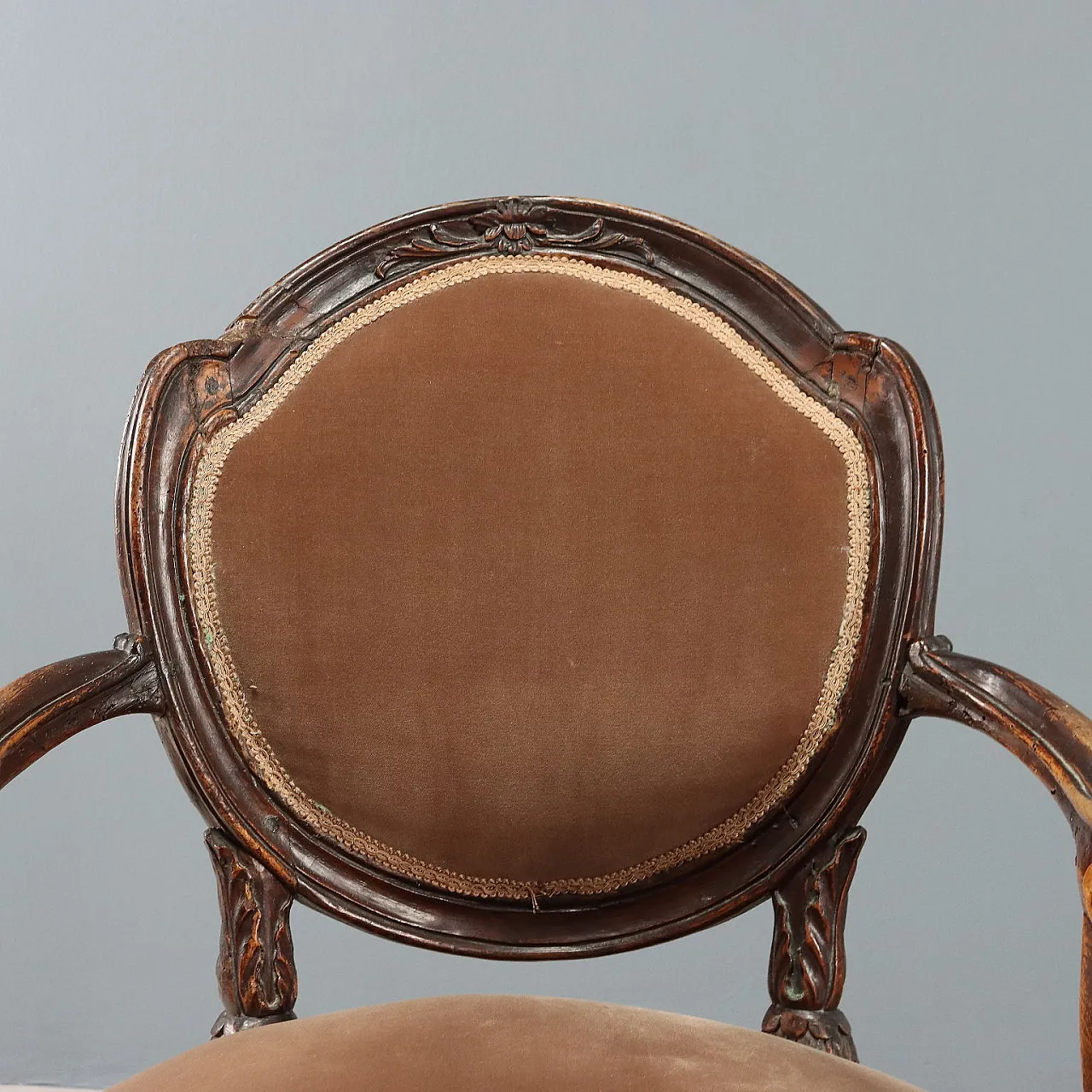 Neoclassical walnut armchair, 18th century 4