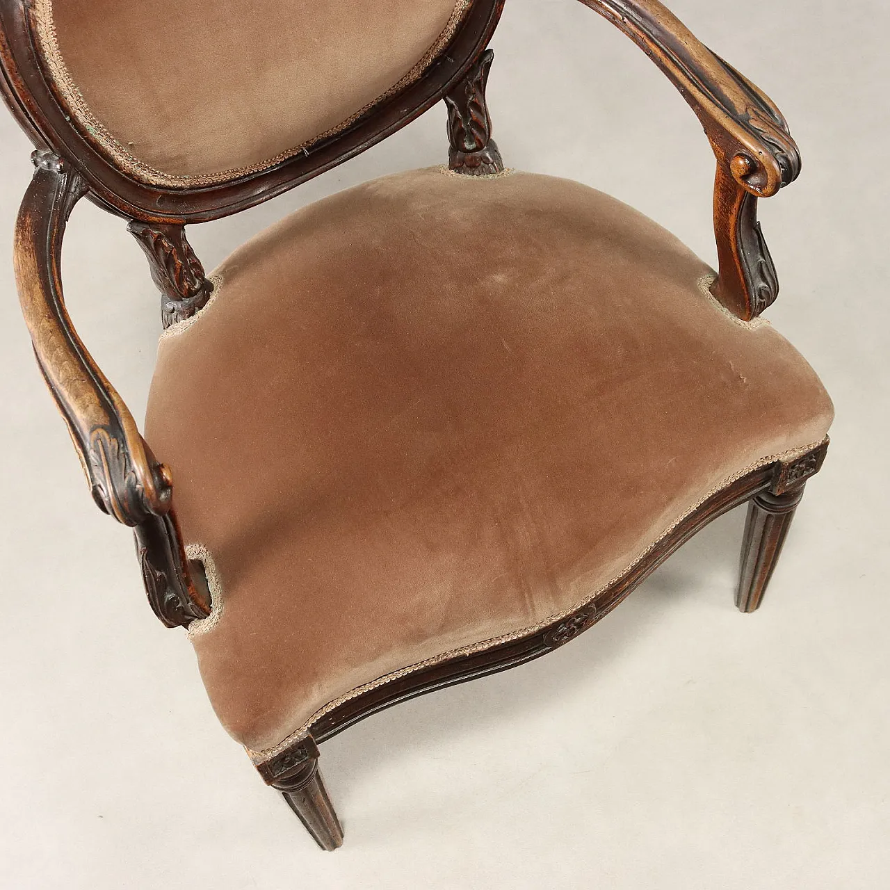 Neoclassical walnut armchair, 18th century 6