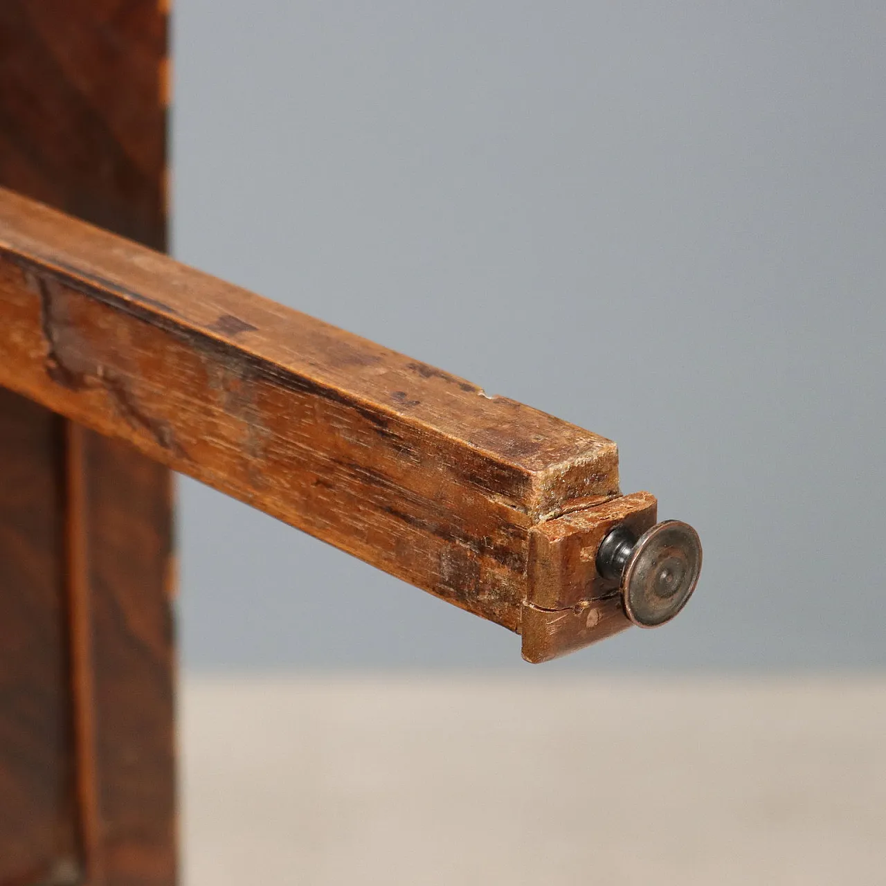 Rosewood and mahogany flap with maple threads, mid-18th century 9