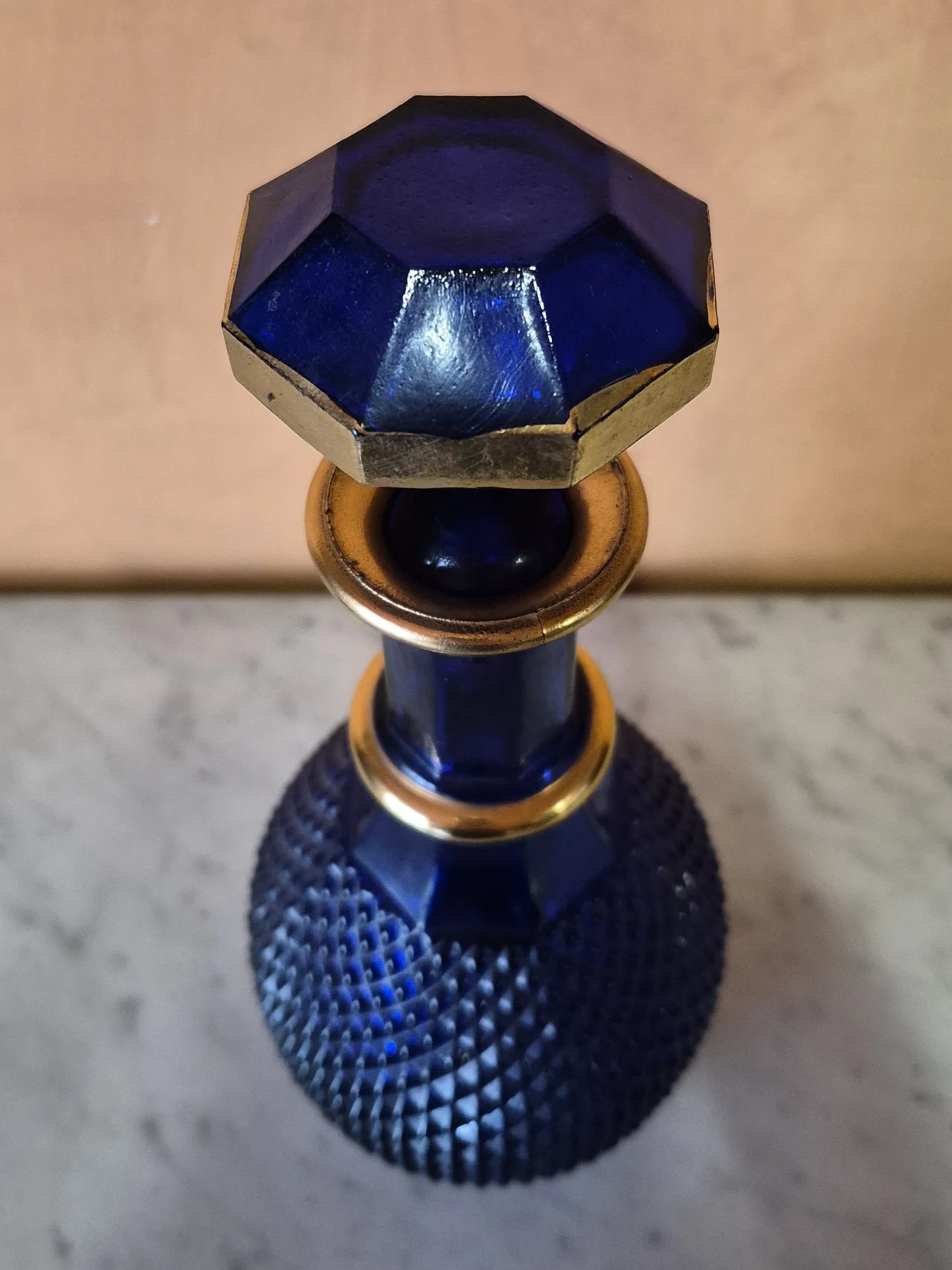Bottiglia in vetro blu, Murano, tardo '900 6