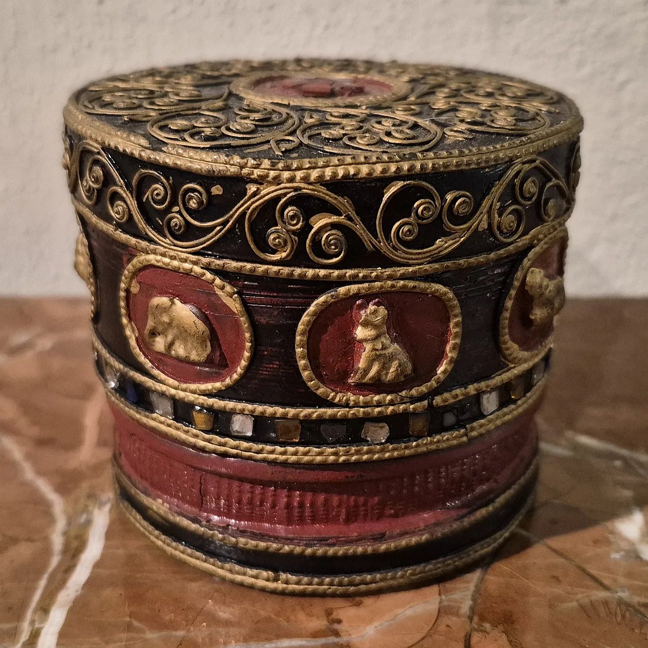 Scatola in lacca con decorazioni animali, '800 3
