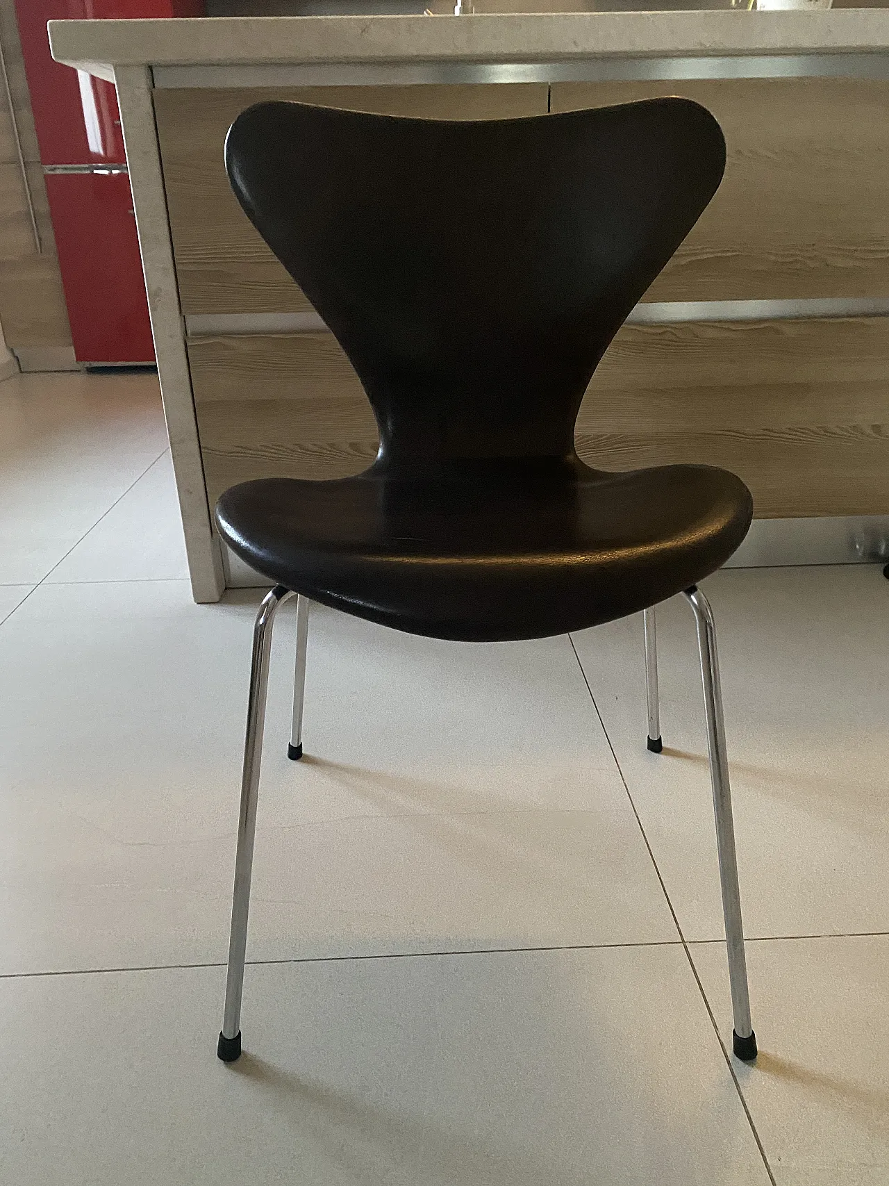 6 sedie Serie 7 di Jacobsen, anni '50 3
