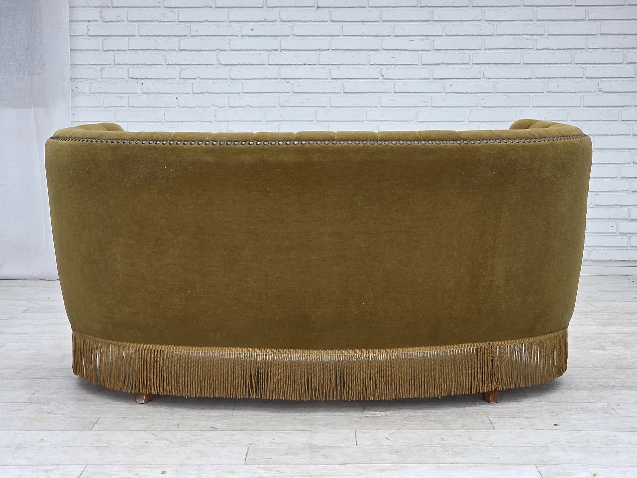 Anni '70, divano danese "Banana" a 2 posti, velluto verde. 10