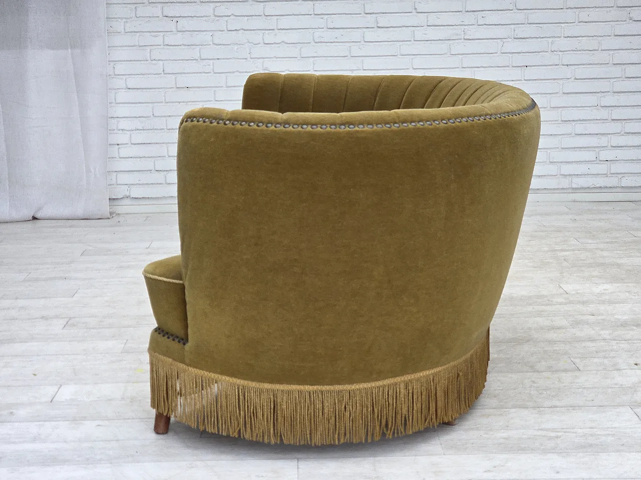 Anni '70, divano danese "Banana" a 2 posti, velluto verde. 15