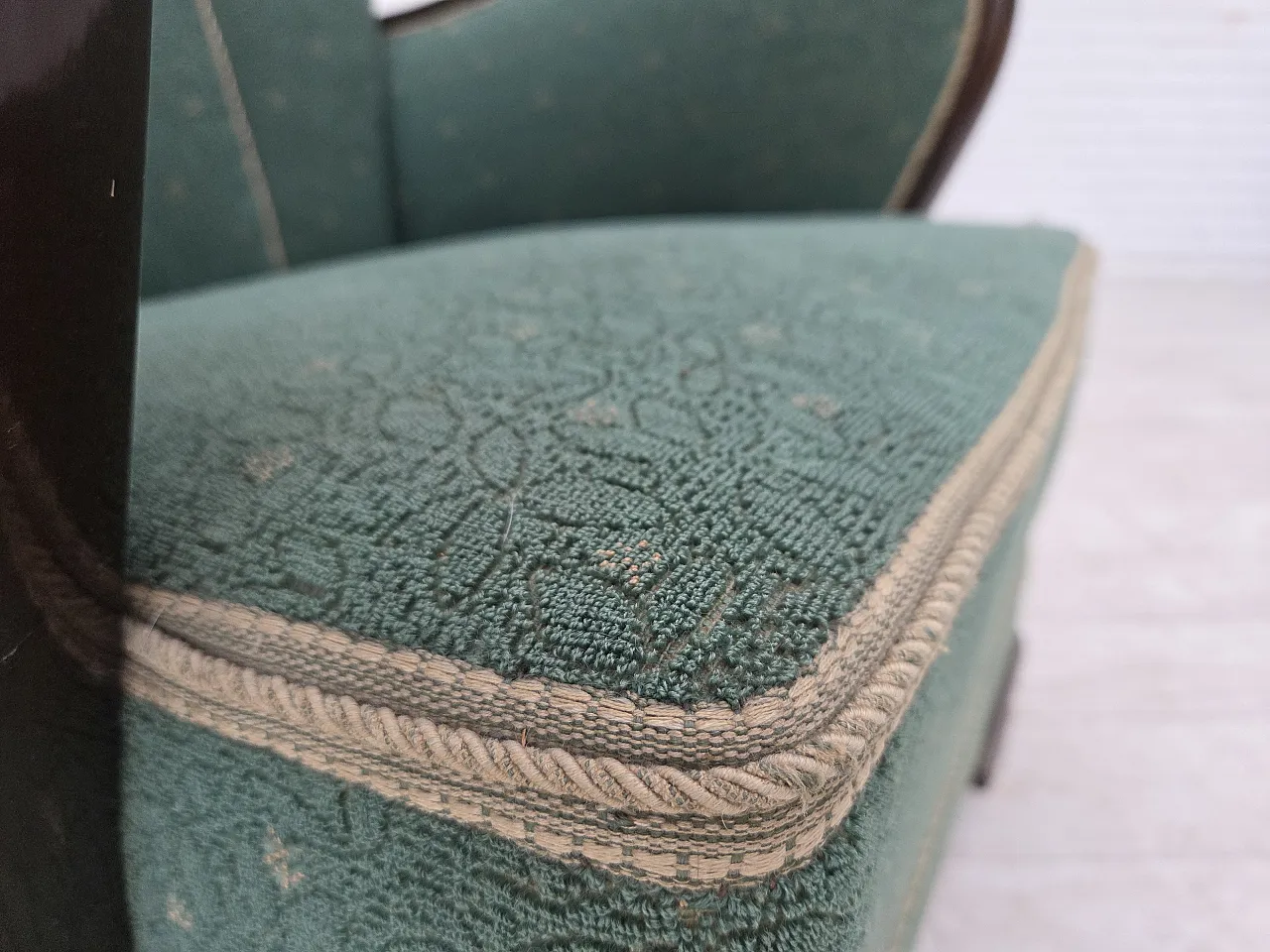 Anni '60, poltrona danese, arredamento in lana verde e beige. 3