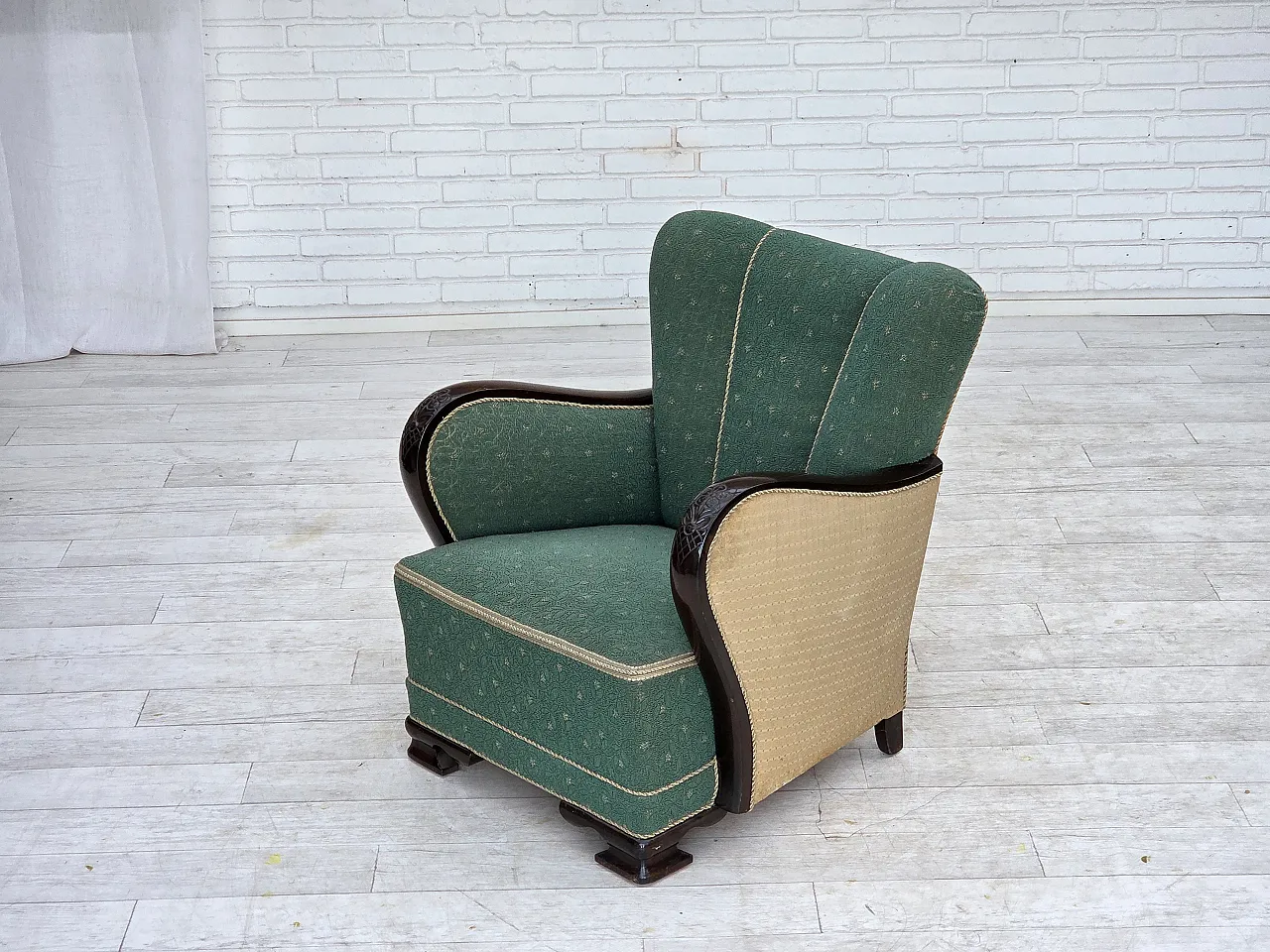 Anni '60, poltrona danese, arredamento in lana verde e beige. 15