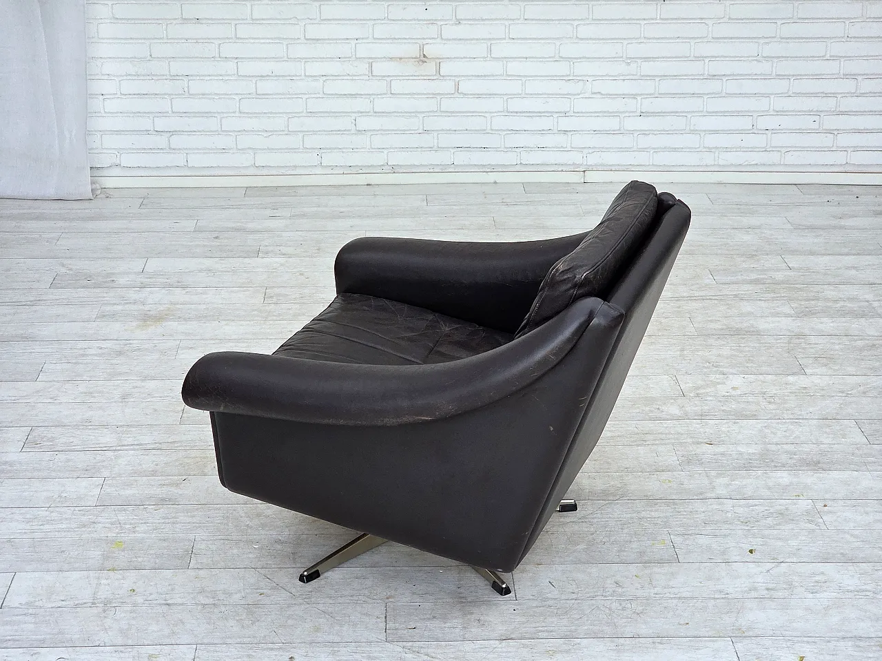 Anni '60, poltrona girevole danese di Aage Christensen, pelle per mobili. 11