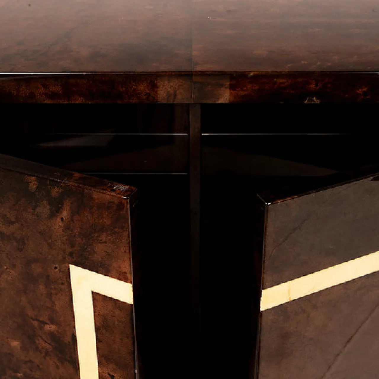 2031D cabinet by Giorgio Tura & Nucci Valsecchi for Tura, 1970s 11