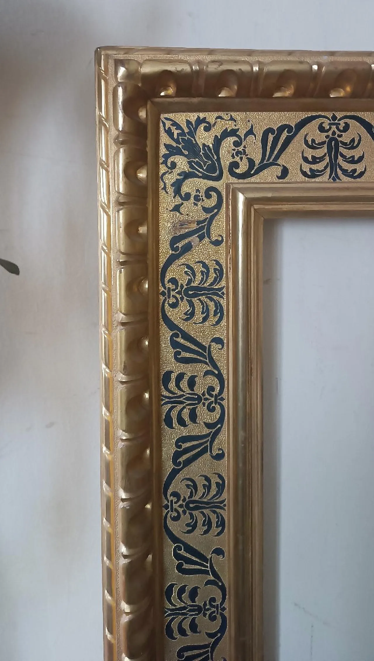Gilded wooden frame, 19th century 8