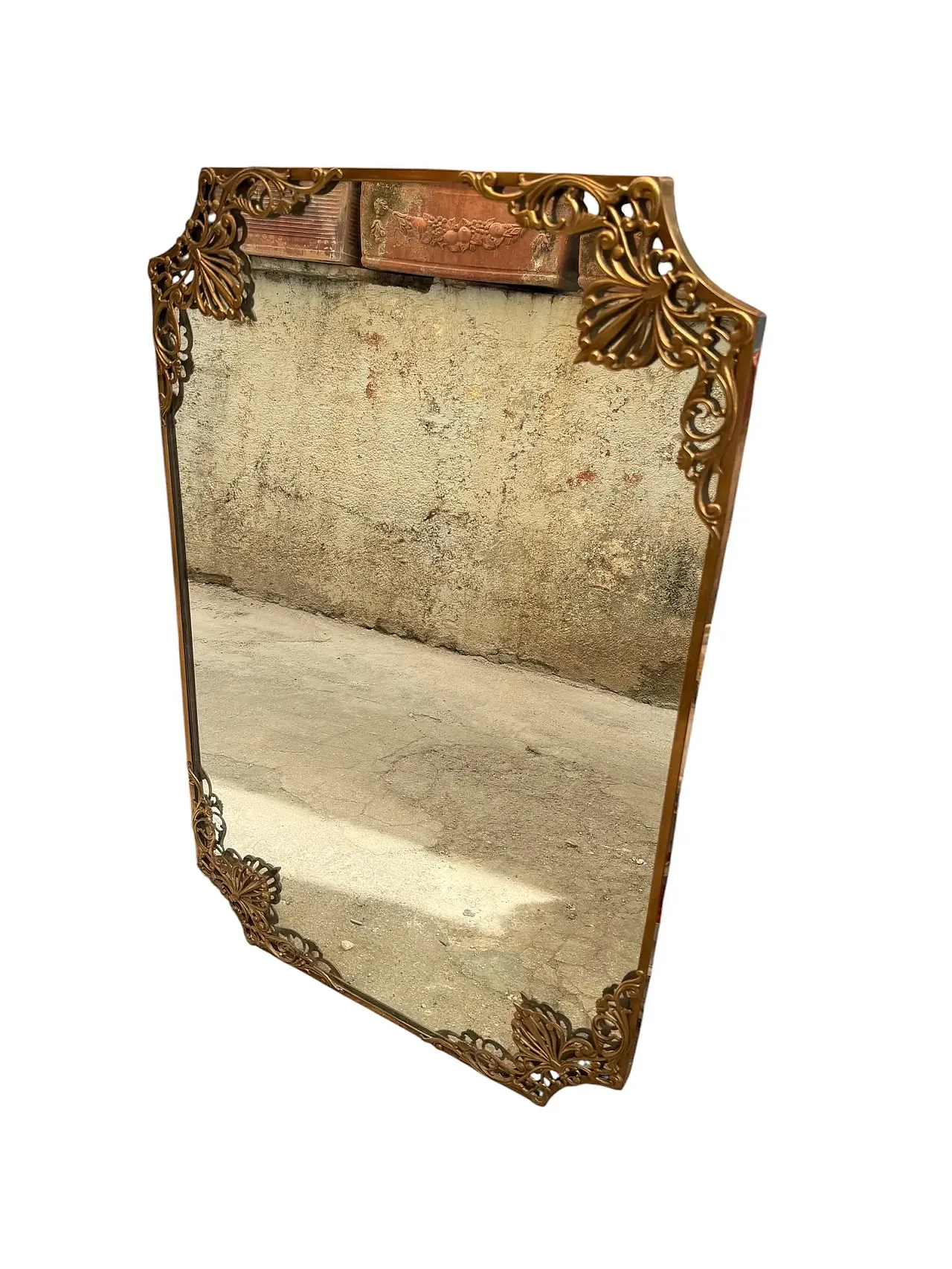 Specchio da parete in ottone massiccio, anni '50 3