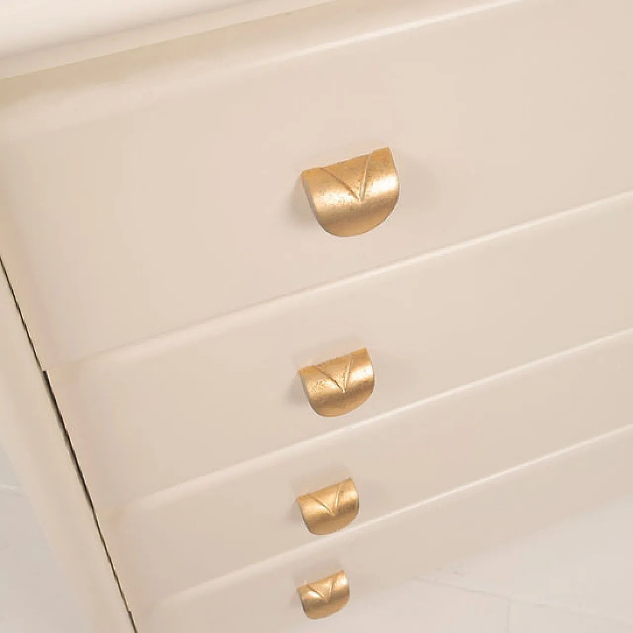 Cream lacquered chest of drawers by Pierre Cardin, 1980s 2