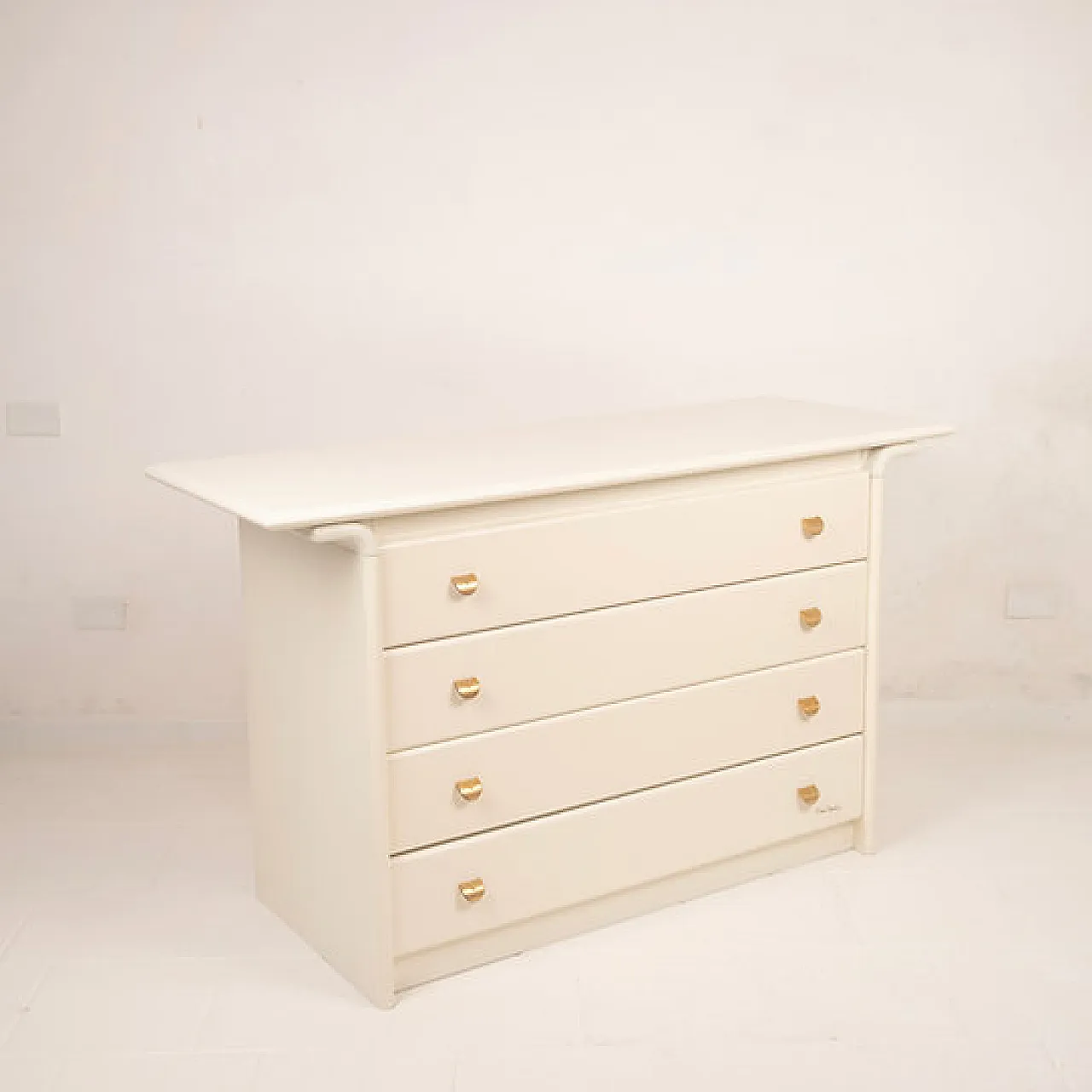 Cream lacquered chest of drawers by Pierre Cardin, 1980s 11