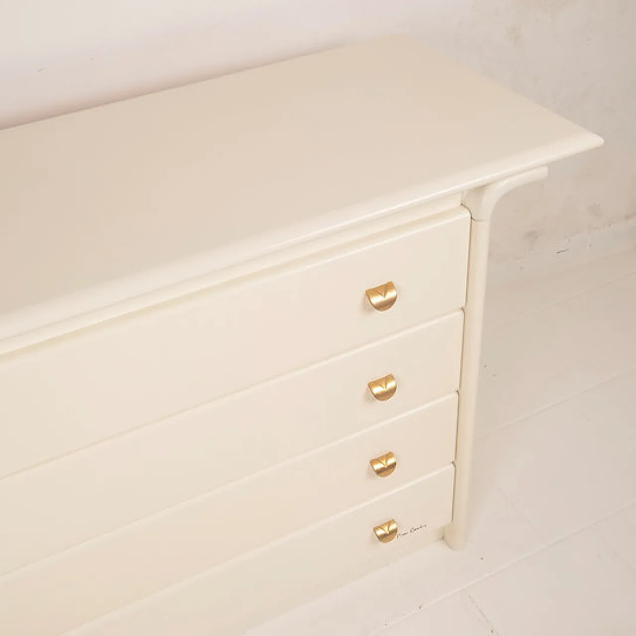 Cream lacquered chest of drawers by Pierre Cardin, 1980s 12