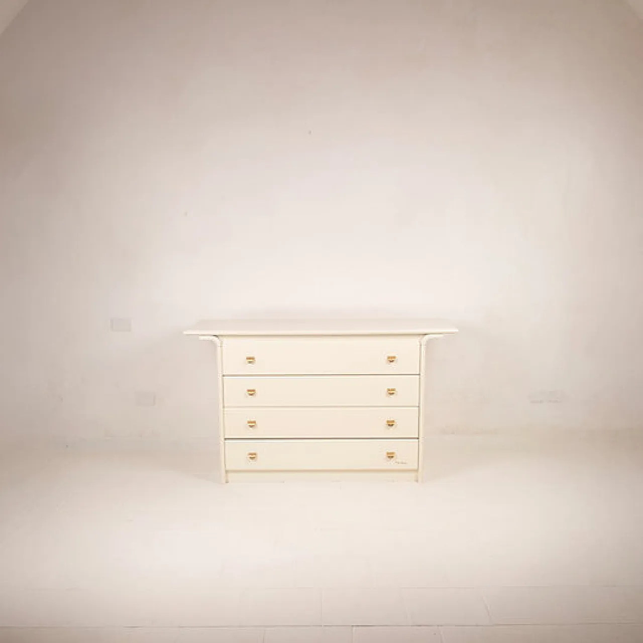 Cream lacquered chest of drawers by Pierre Cardin, 1980s 14