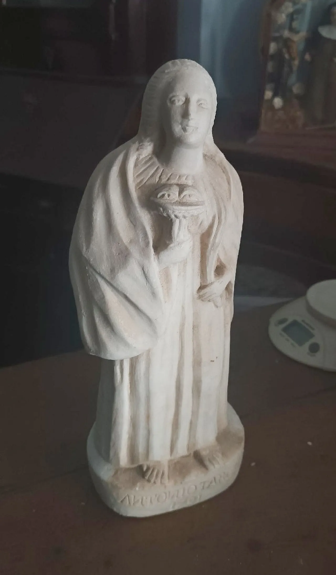 Saint Lucy, marble sculpture, 18th century 4