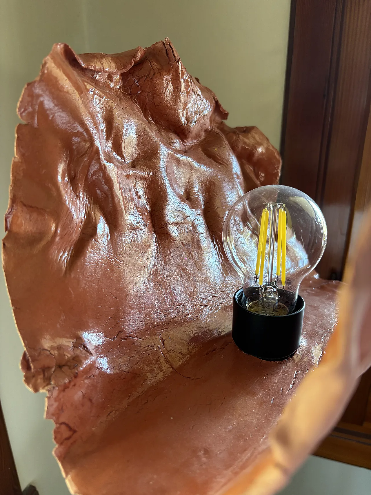 Scultura di Luce Materia Terra di Alessandra Angoli arte contemporanea 3