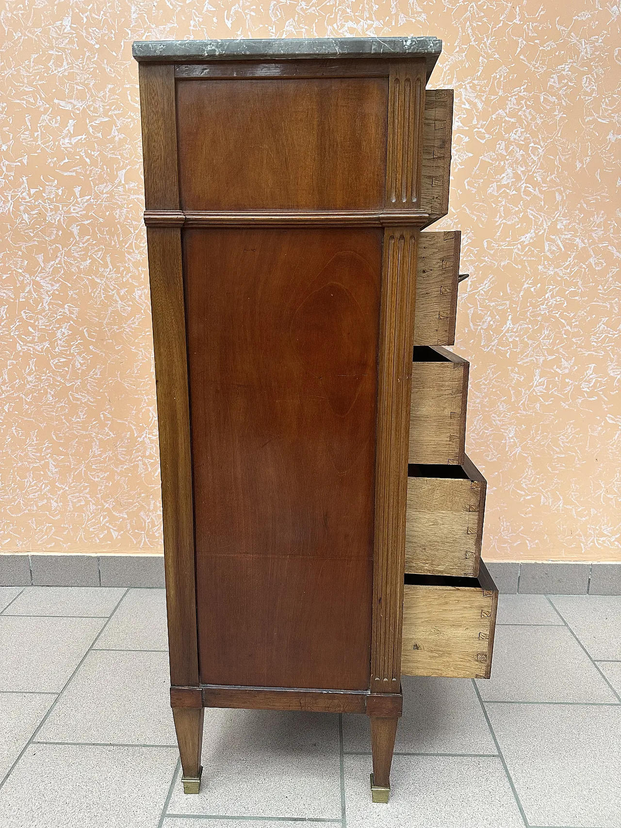 Settimanile Luigi XVI a 5 cassetti in mogano, bronzi, Francia,metà‘800 5