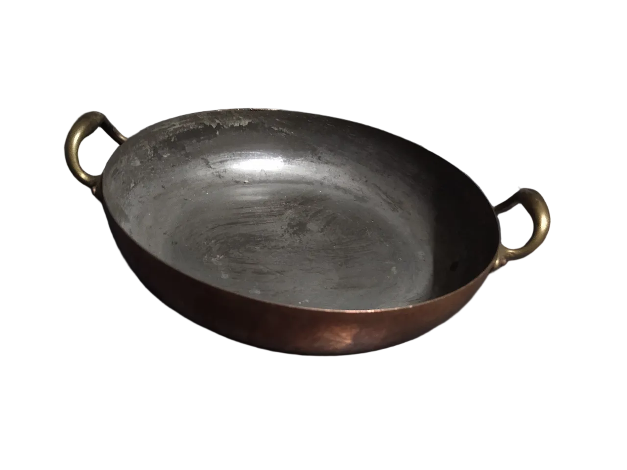 Small copper saucepan 1