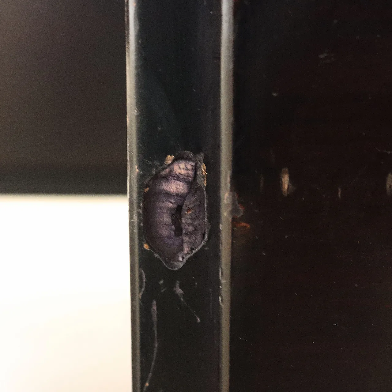 Scrivania in legno impiallicciato nero con dettagli in alluminio cromato, anni '60 9