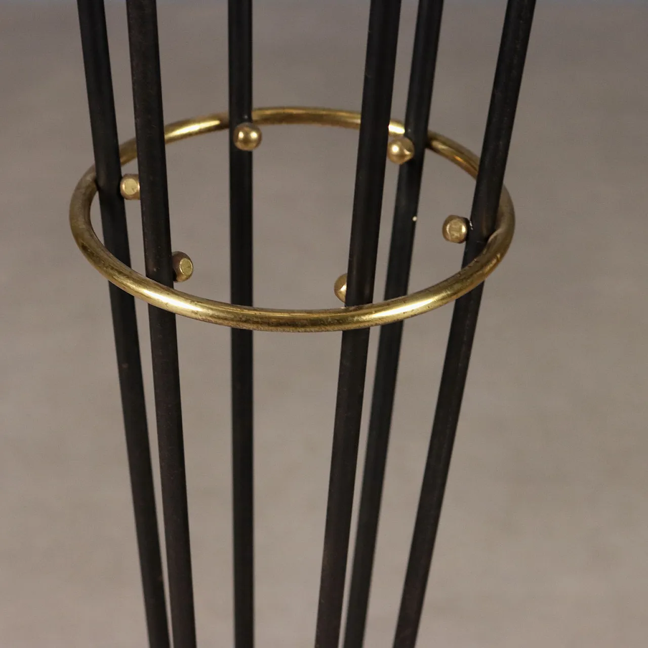 Lampada in marmo, metallo smaltato, ottone e vetro opalino, '900 9