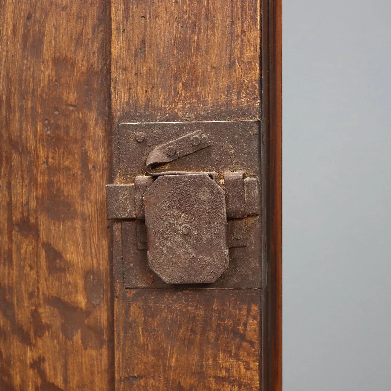 Credenza scantonata in ciliegio, primo '900 9