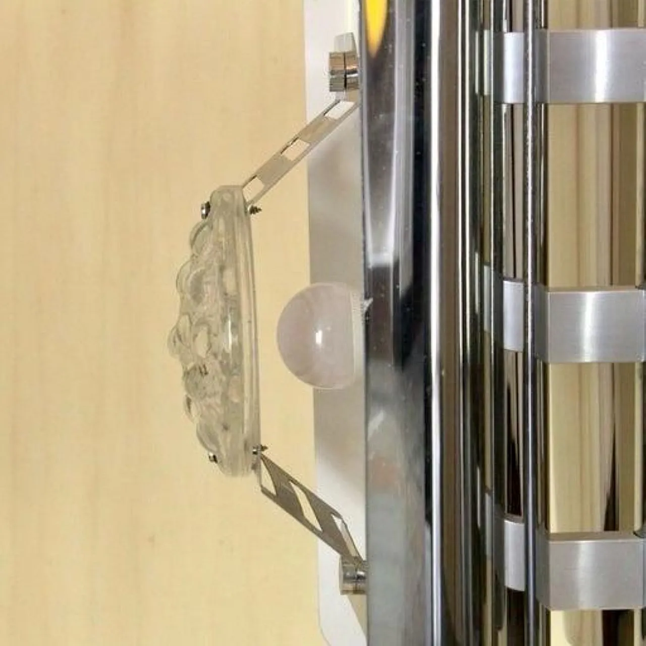 Lampada a sospensione Space Age cromata di AV Mazzega, anni '70 6