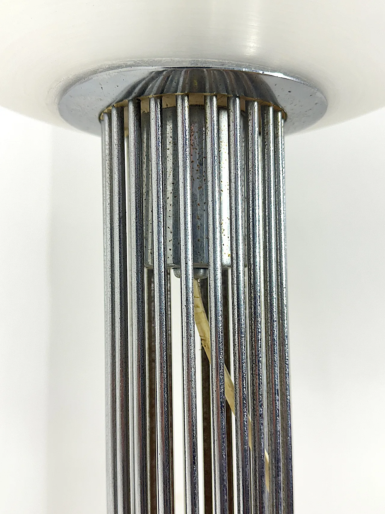 Lampada da terra Moana di Luigi Massoni per Harvey Guzzini, anni '70 5