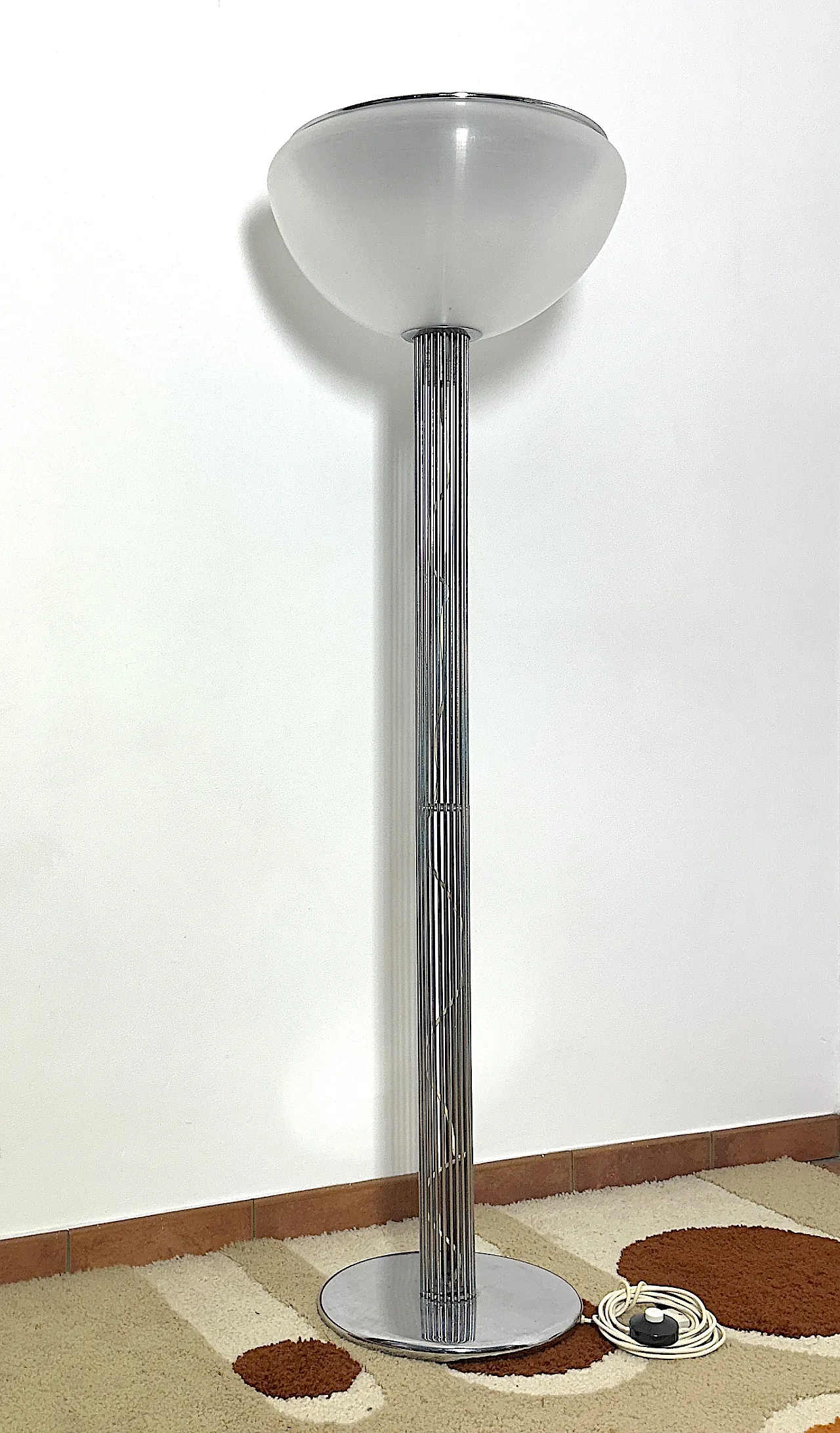 Lampada da terra Moana di Luigi Massoni per Harvey Guzzini, anni '70 8
