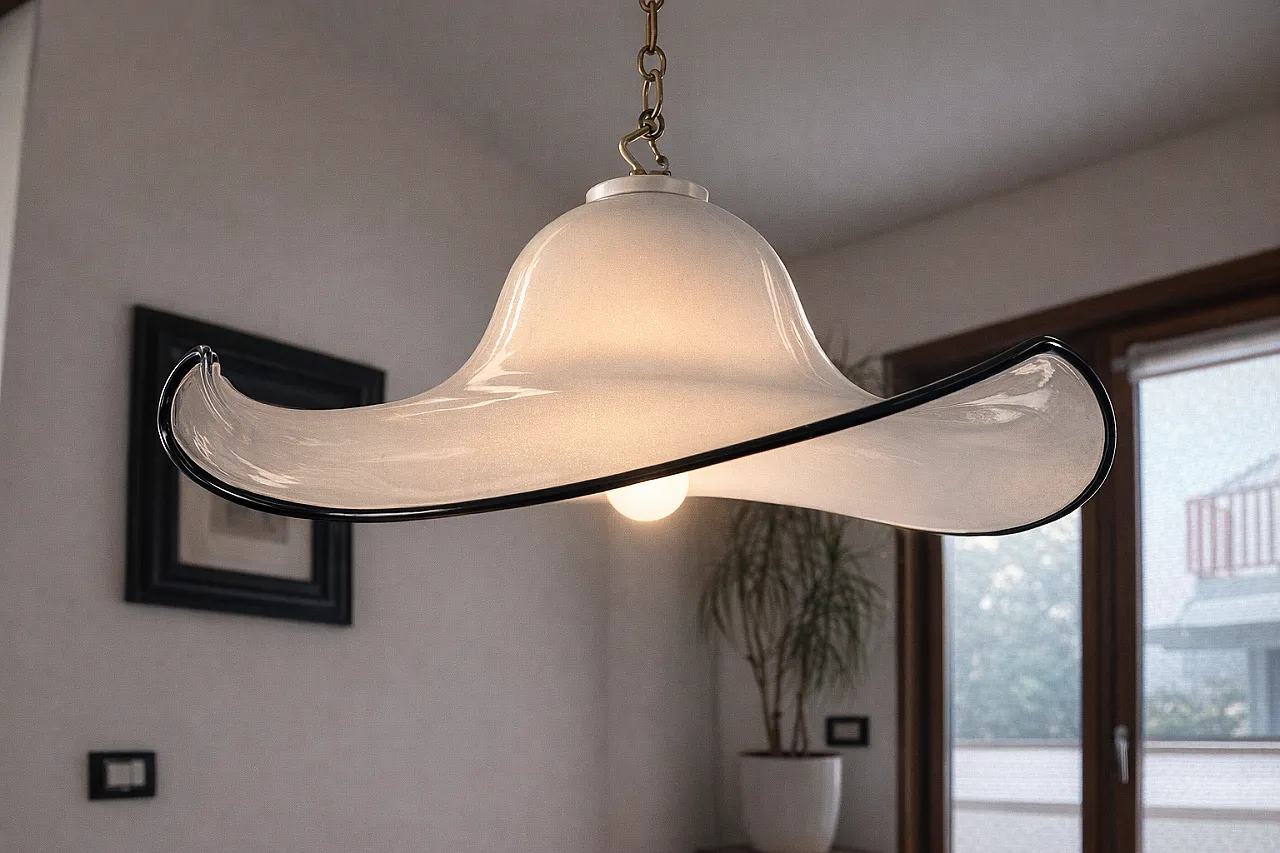2 Large Mid-Century Wavy Hat Murano Glass chandelier, 1970s 2
