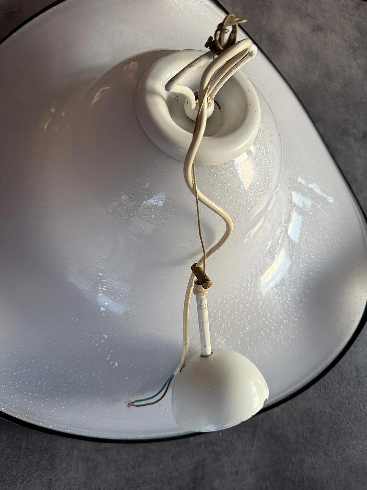 2 Large Mid-Century Wavy Hat Murano Glass chandelier, 1970s 10