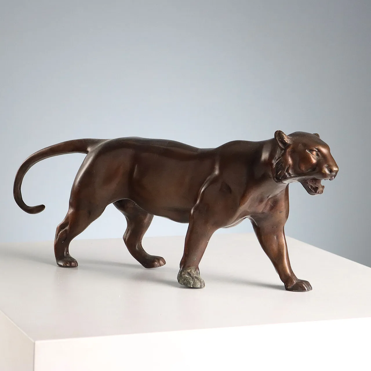 Bronze panther, 20th century 1