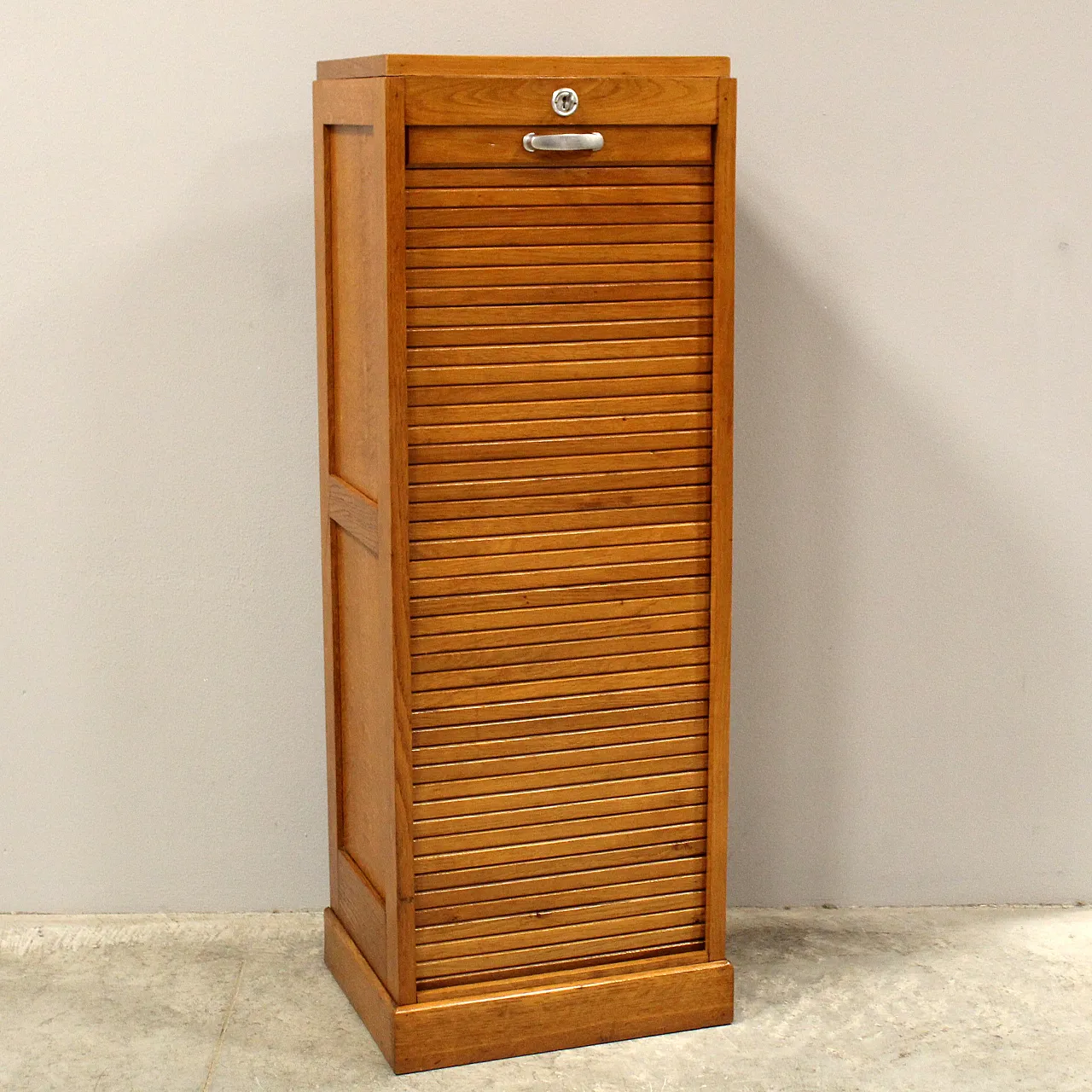 Archive filing cabinet with shutter, early 20th century 1
