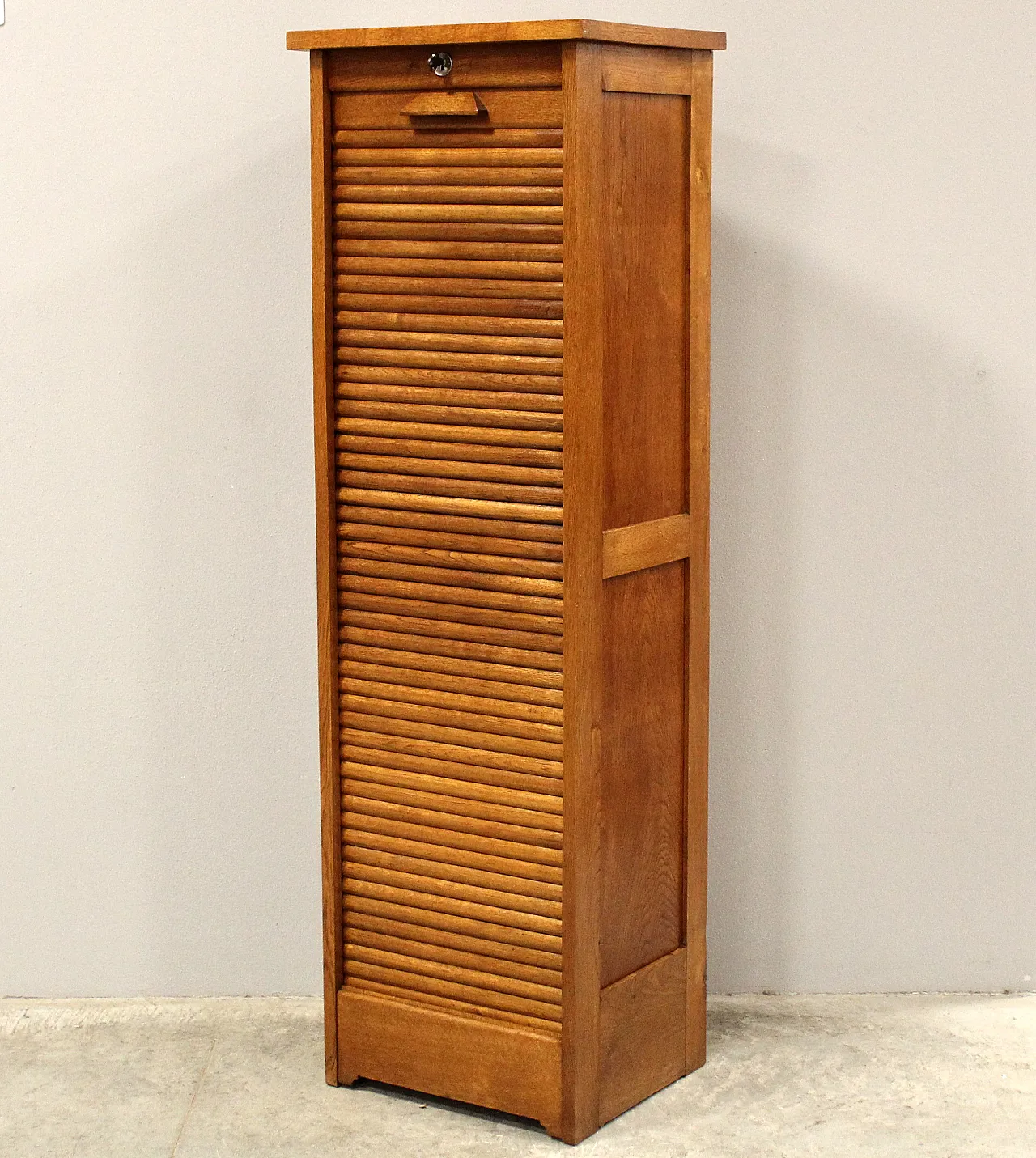 Archive filing cabinet with shutter, early 20th century 1
