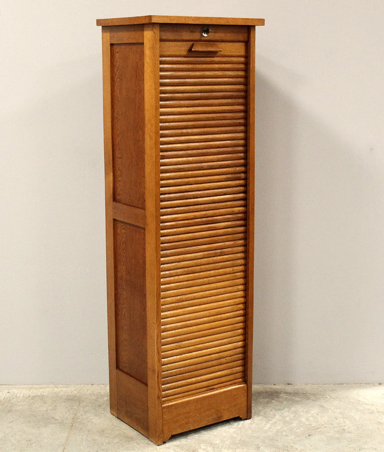 Archive filing cabinet with shutter, early 20th century 2