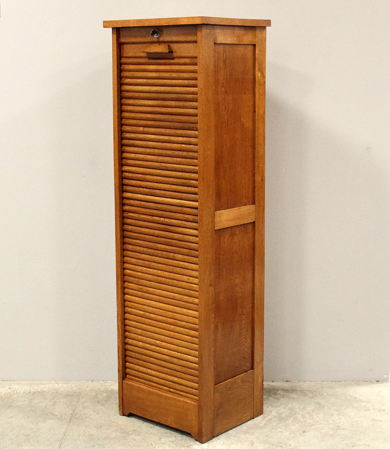 Archive filing cabinet with shutter, early 20th century 4