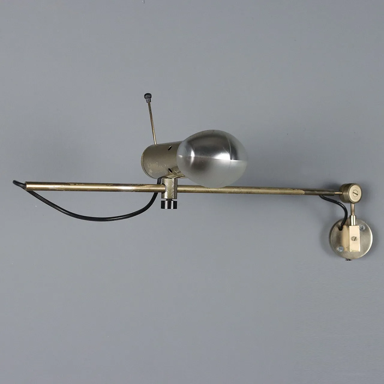 Pair of anodized aluminum sconces, 20th century 7