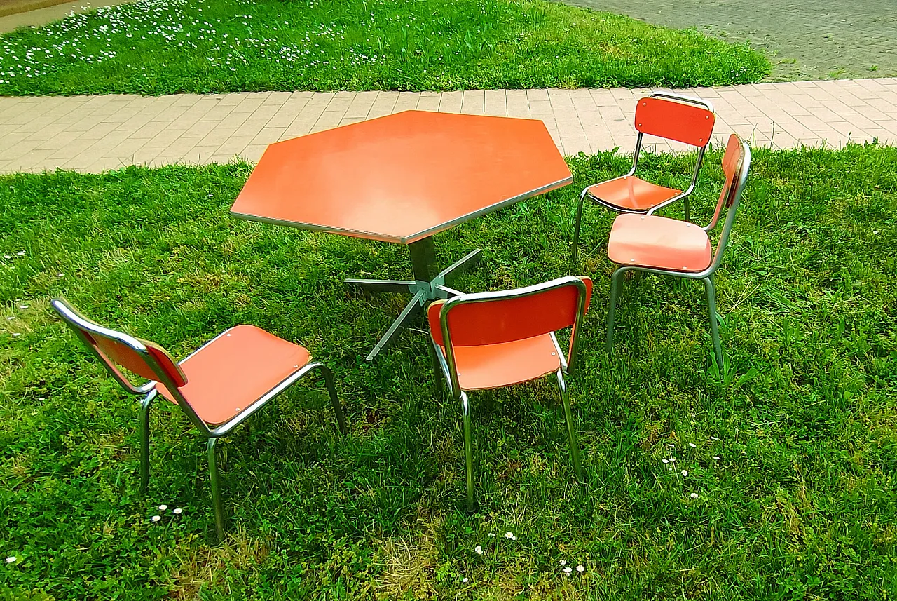 Formica kindergarten table with 4 chairs, 1960s 17