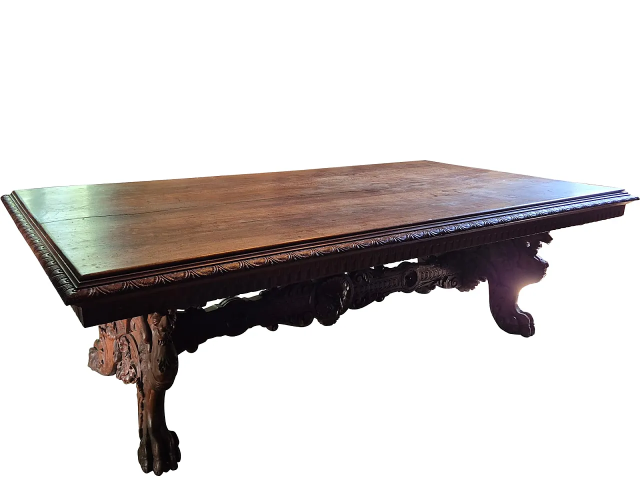 Monumental Neo-Renaissance Florentine table in carved walnut, 20th c. 8