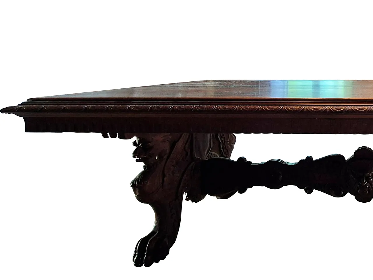Monumental Neo-Renaissance Florentine table in carved walnut, 20th c. 17
