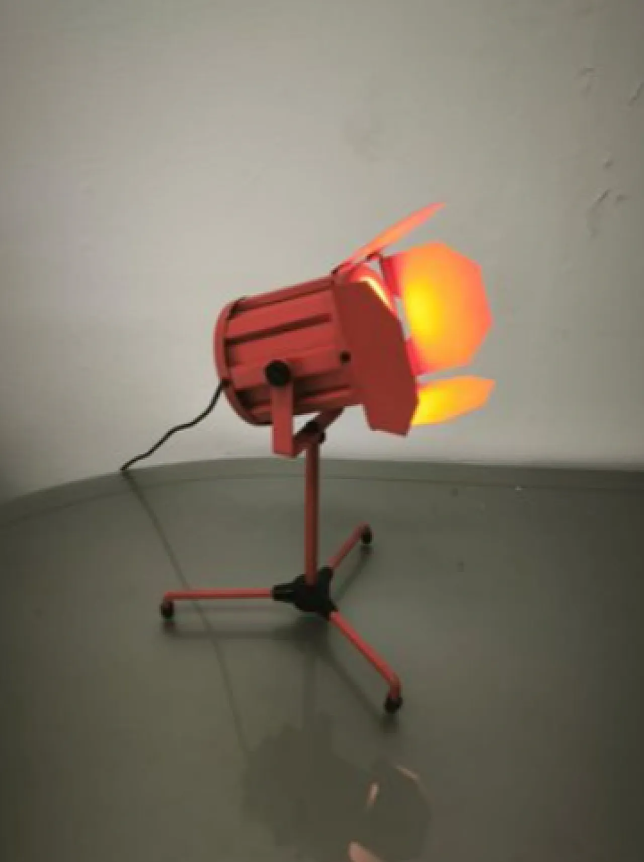 Adjustable cinema projector lamp, 1980s 2