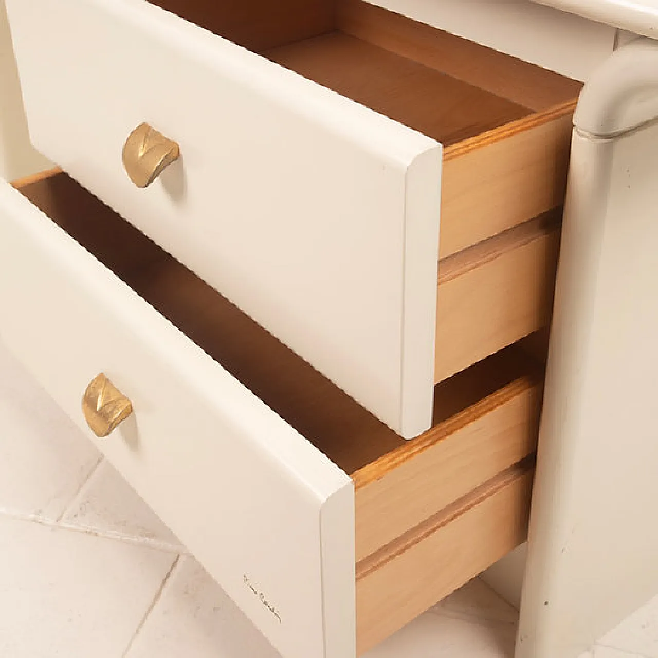 Pair of cream lacquered bedside tables by Pierre Cardin, 1980s 3